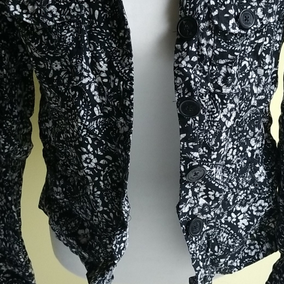 Relativity Jacket - Picture 4 of 10